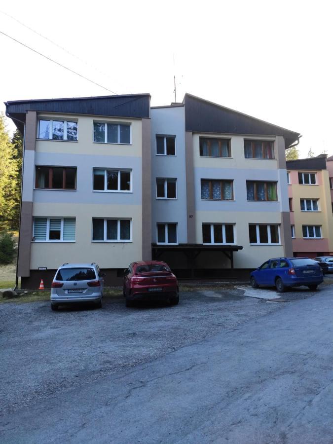 Apartman Anna 데마노브스카돌리나 외부 사진